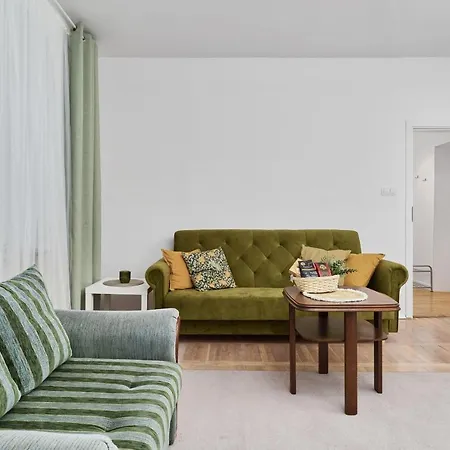 Family -64 M2 - Odrzanska By Renters * Wroclaw