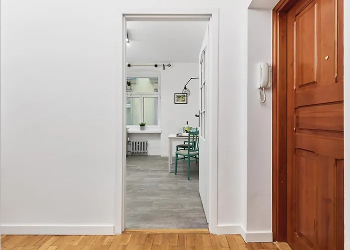 Family -64 M2 - Odrzanska By Renters * Wrocław