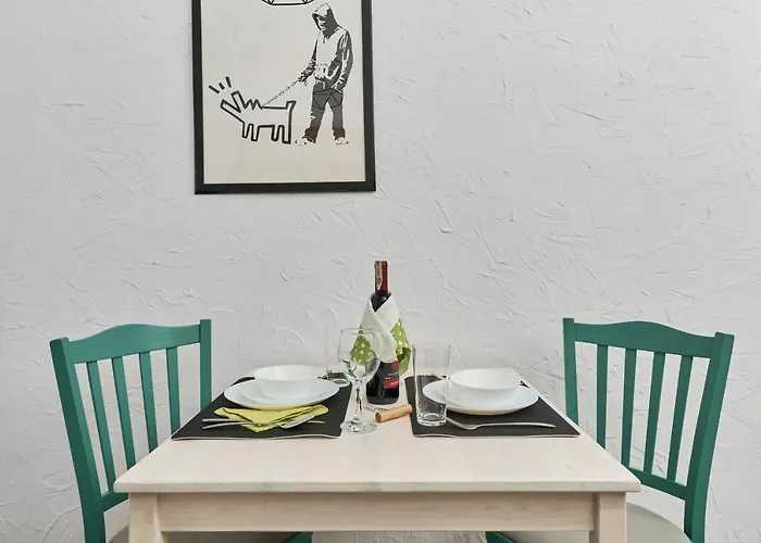 Family -64 M2 - Odrzanska By Renters *